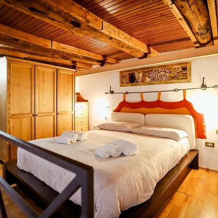 Dante's House - Historical Center Of Apartament Neapol